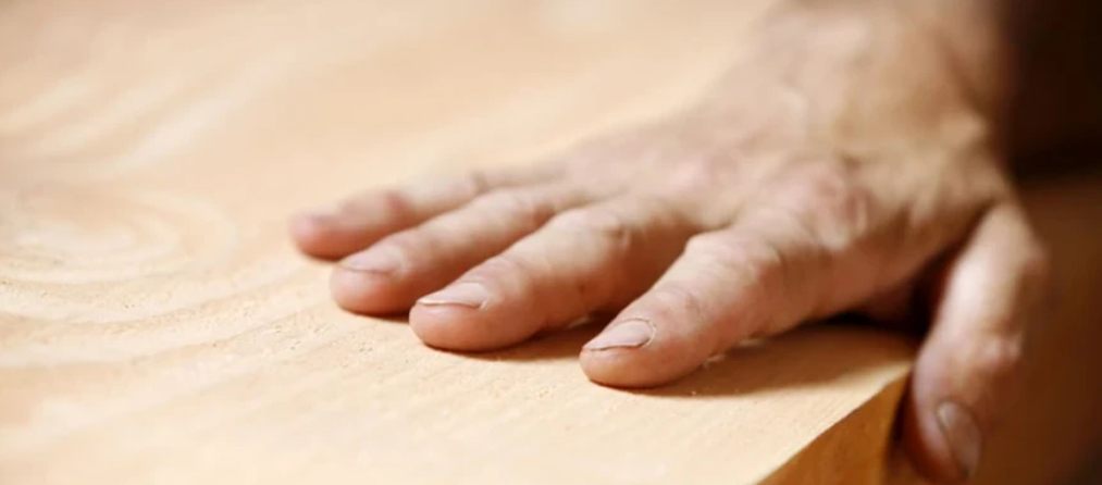 Il legno non è solo tradizione: ecco perché è il materiale del futuro