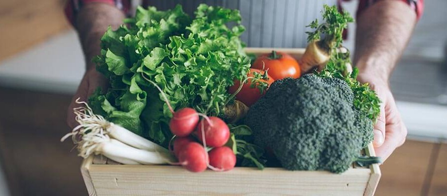 Delivery of vegetables for restaurant