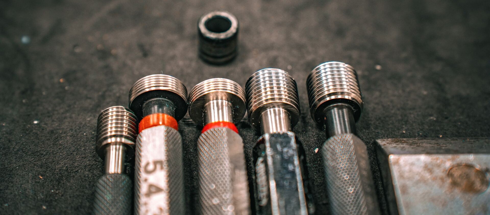 Which Brands Make Reliable Limit and Plug Gauges? 