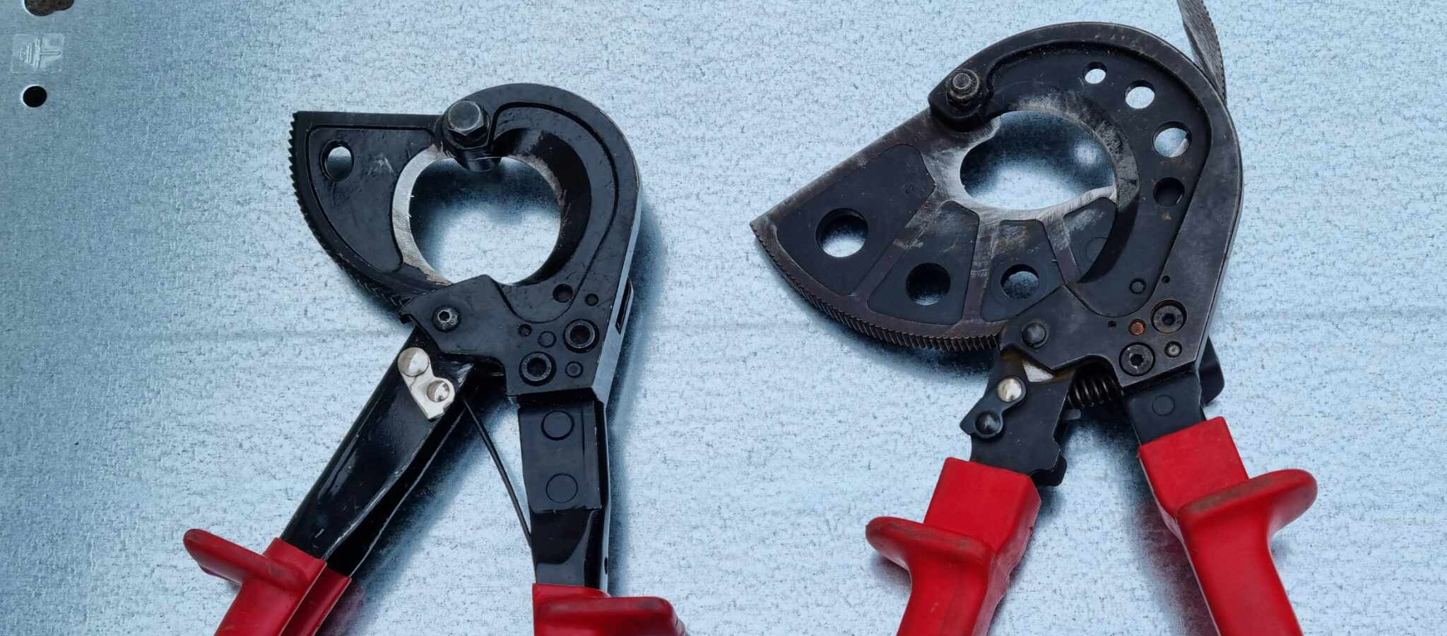 Cable Cutters for Large Cross-Sections and Thick Cable Sheathing